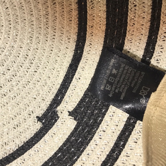 Beach hat 👒 - Picture 8 of 8